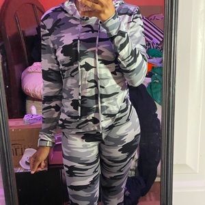 Gray Camo Hooded Jacket & Tights Set